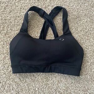 DONATING 10/4 - Women's Black Sports Bra extra small